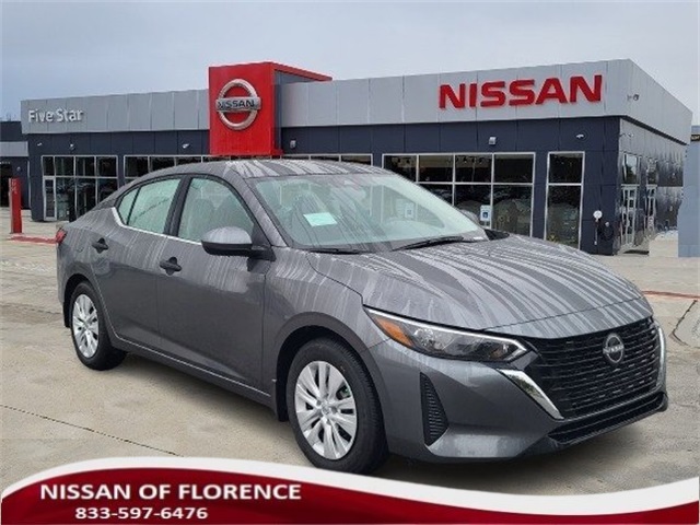 2025 Nissan Sentra S's photo