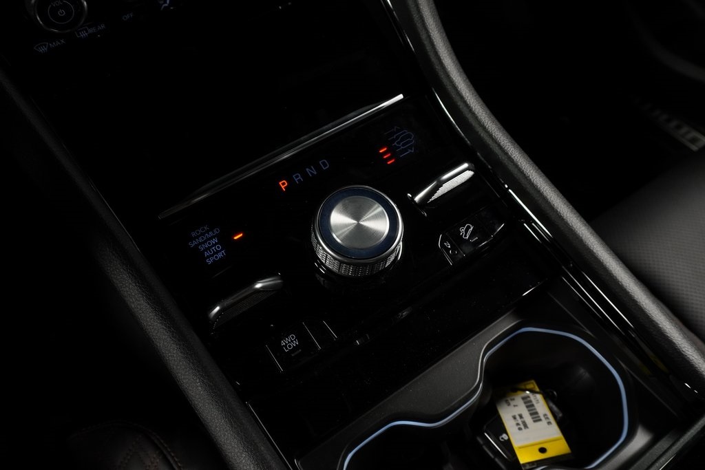 2023 Jeep Grand Cherokee Summit Reserve 4xe photo 21