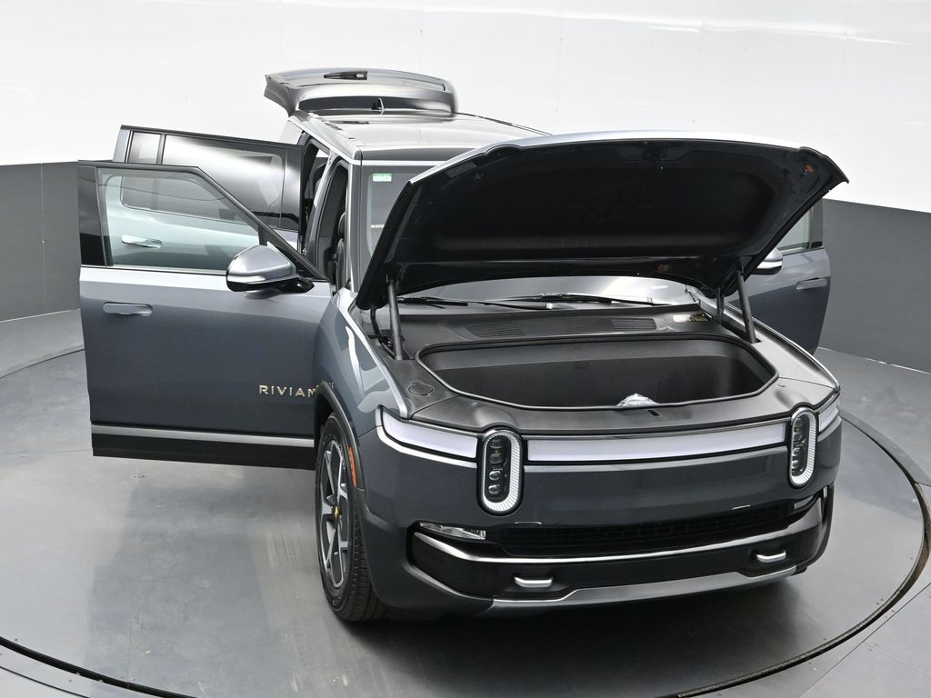 2023 Rivian R1S Adventure photo 24