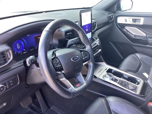 2022 Ford Explorer ST photo 28