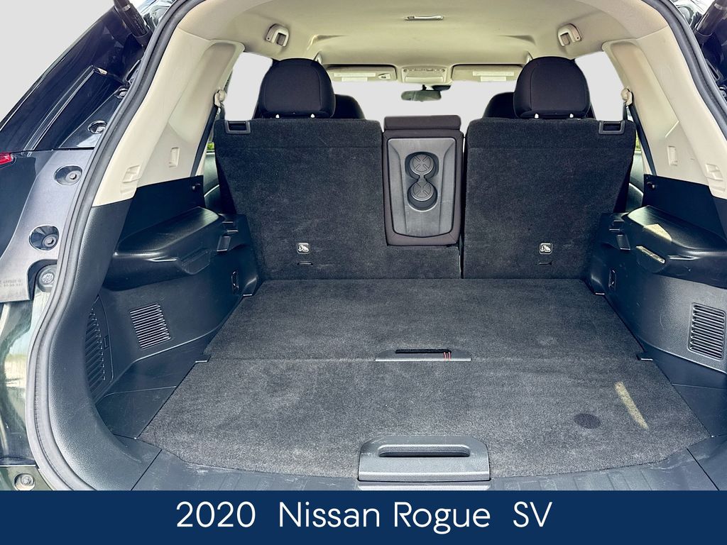 2020 Nissan Rogue SV photo 29