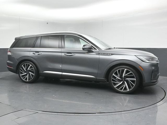 2025 LINCOLN AVIATOR - Image 1