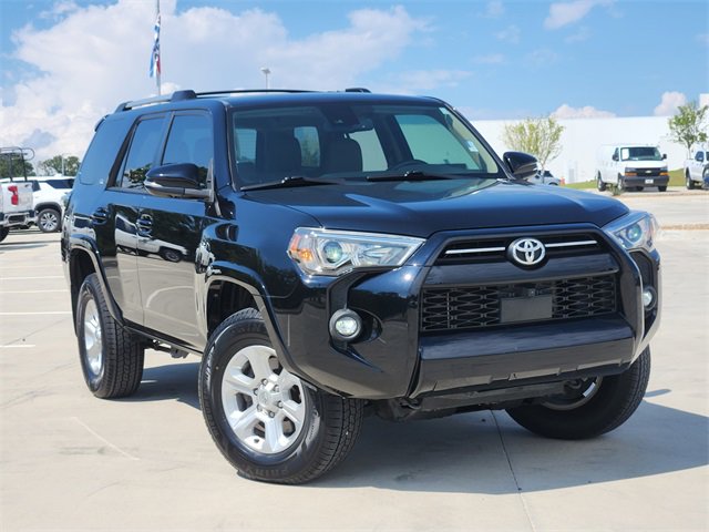 2022 Toyota 4Runner SR5 Premium's photo