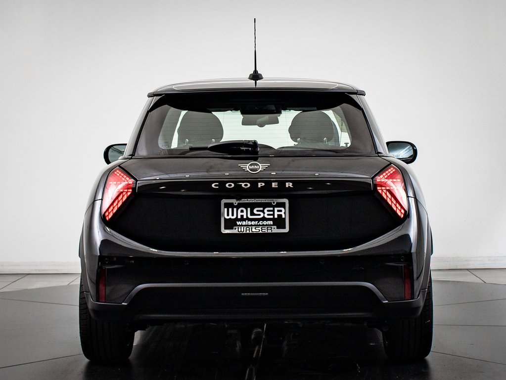 2025 Mini Cooper Signature photo 7