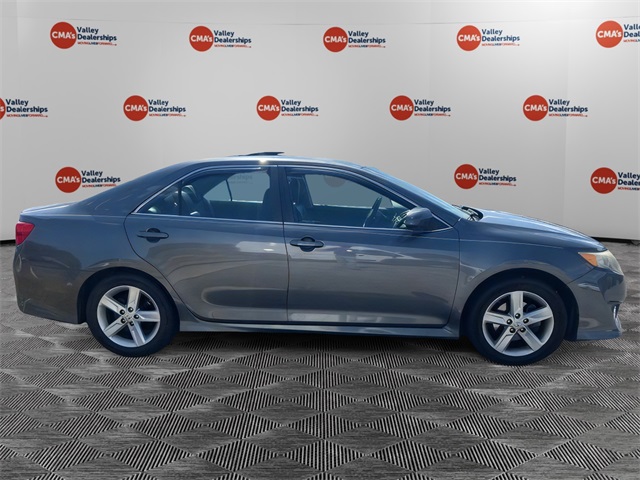 2014 Toyota Camry L photo 5