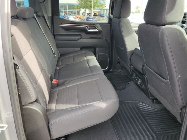 2023 Chevrolet Silverado 1500 RST photo 16