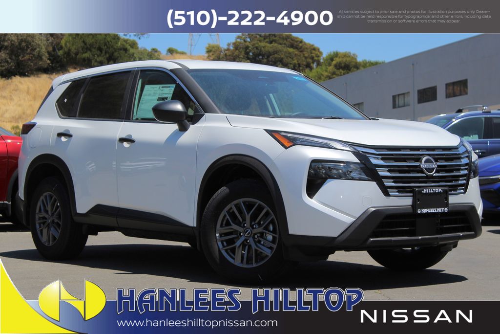 2025 Nissan Rogue S's photo