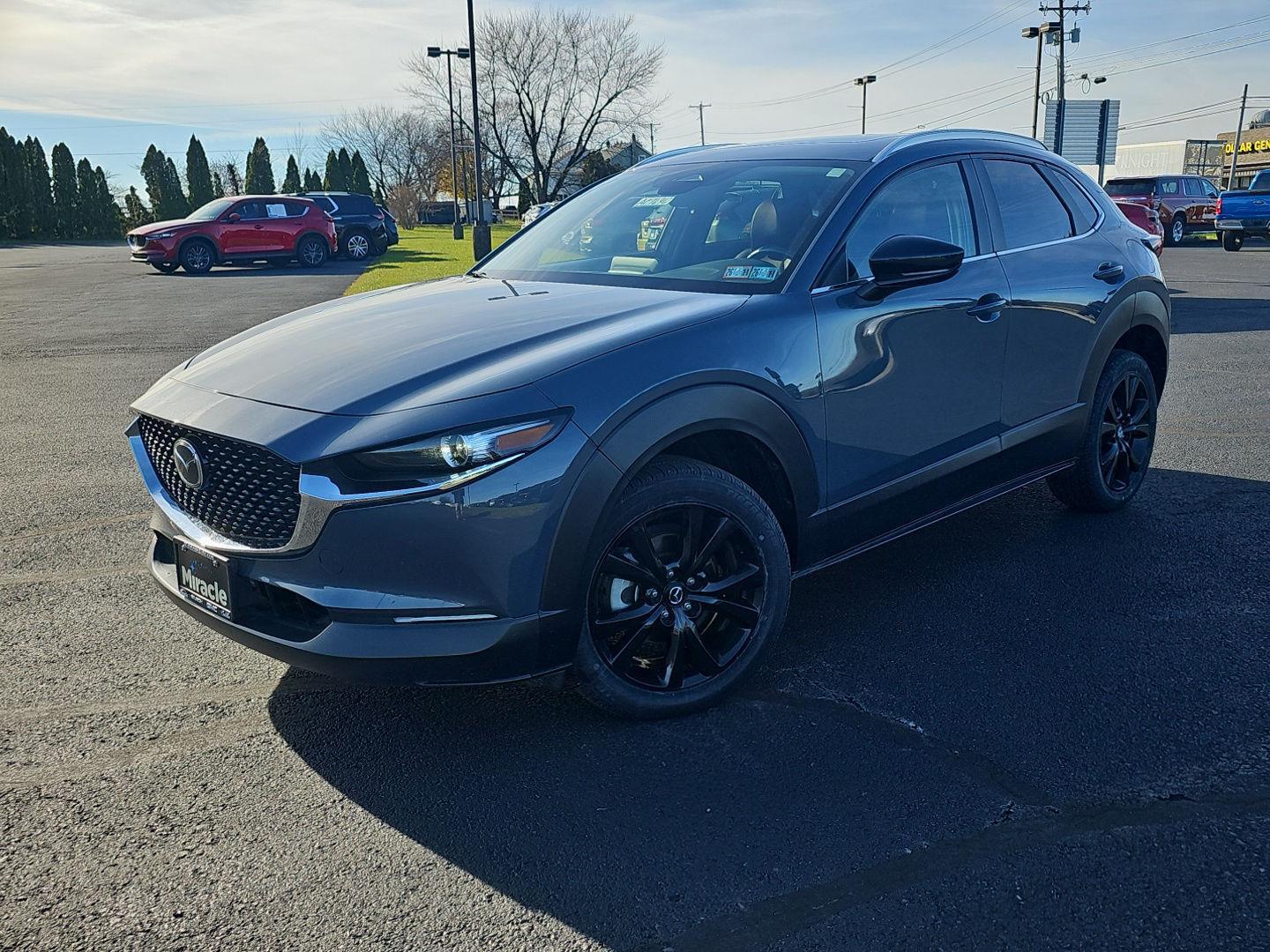 2024 Mazda CX-30 2.5 S Carbon photo 3