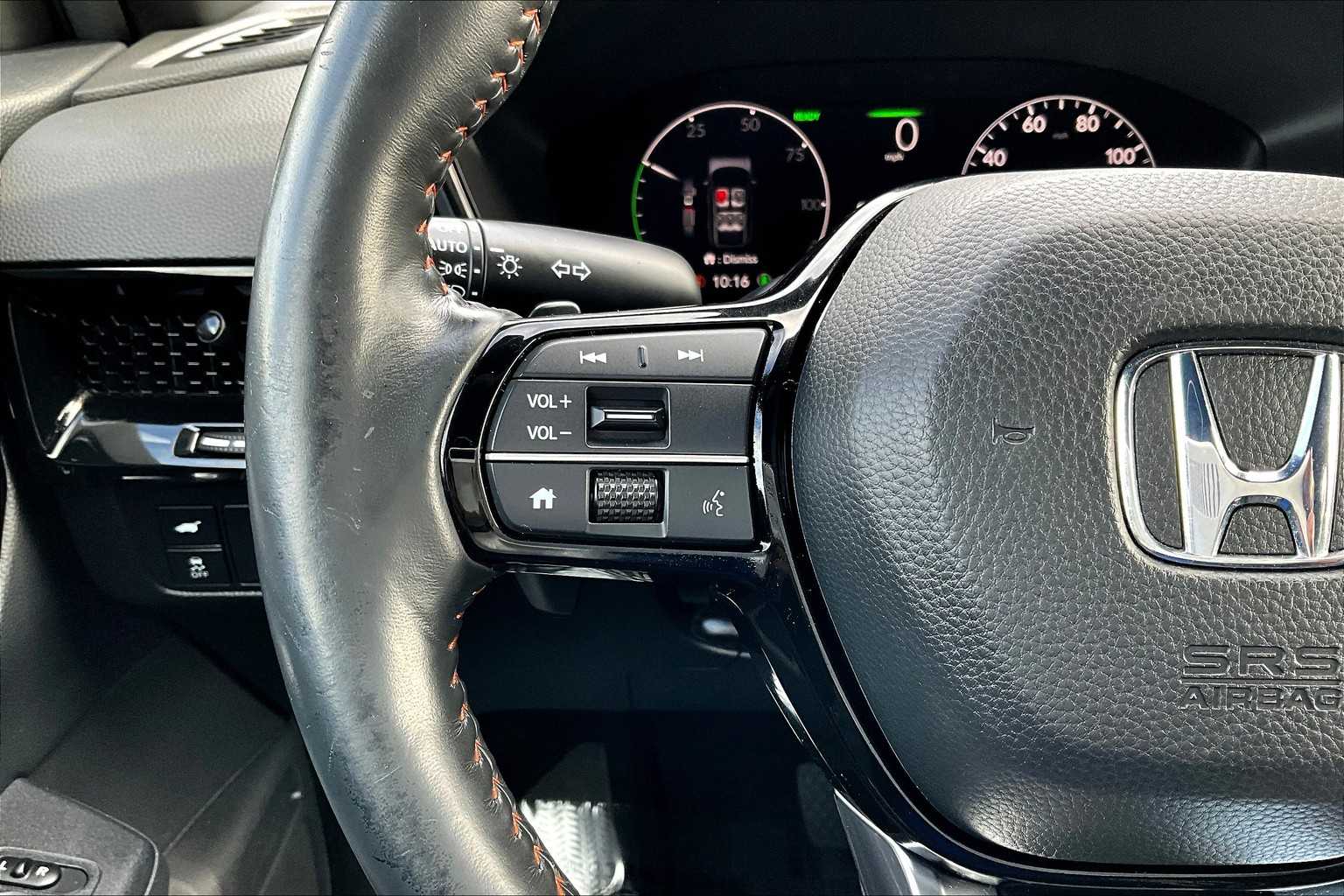 2023 Honda CR-V Hybrid Sport Touring photo 23