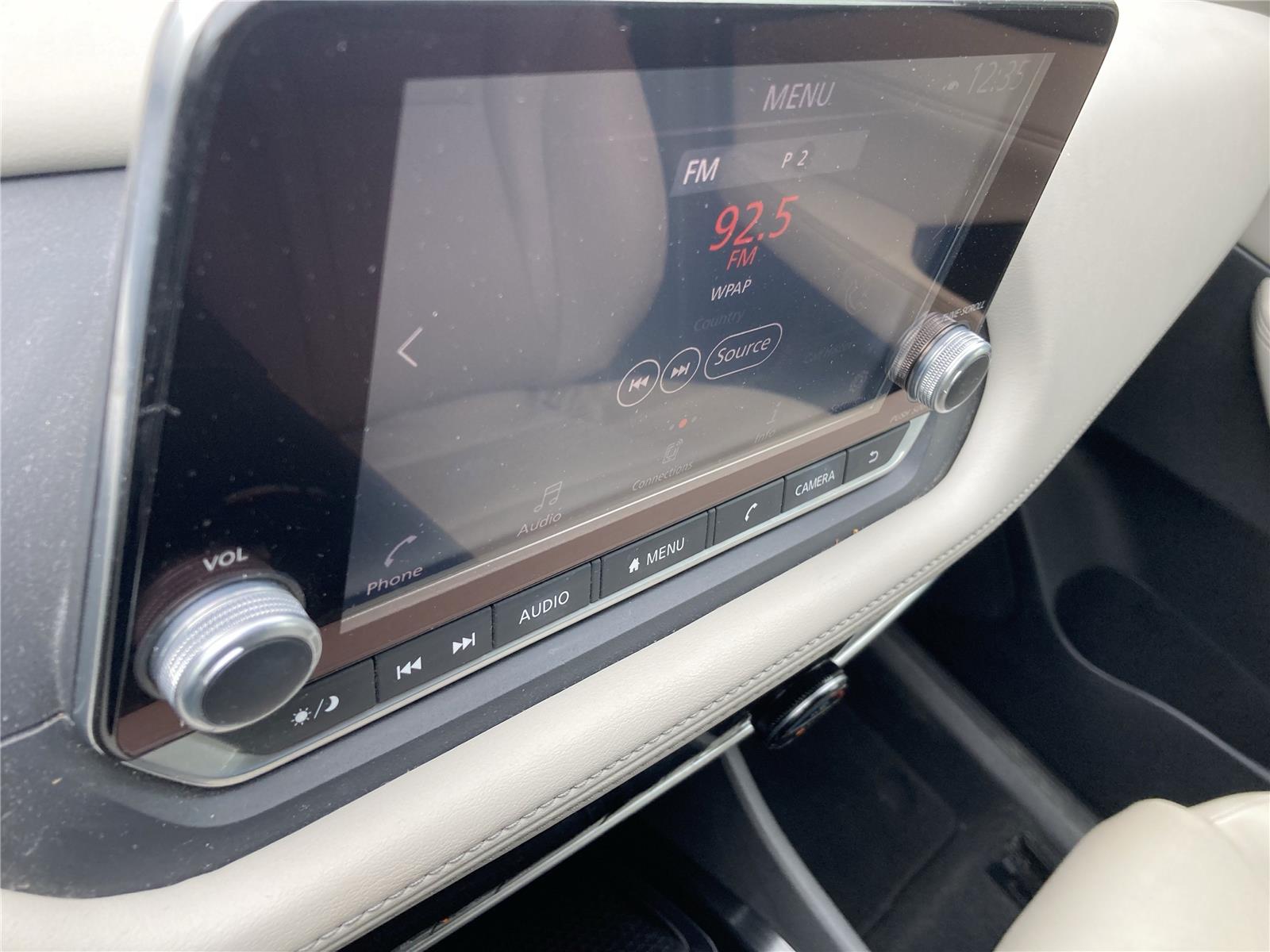 2021 Nissan Rogue SV photo 14