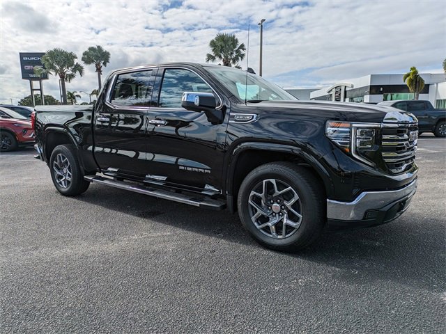 2026 Gmc Sierra 1500 SLT photo 2