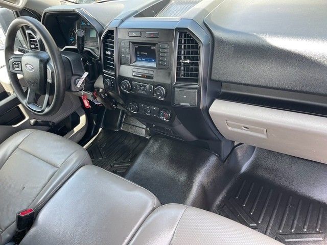 2016 Ford F-150 XL photo 25