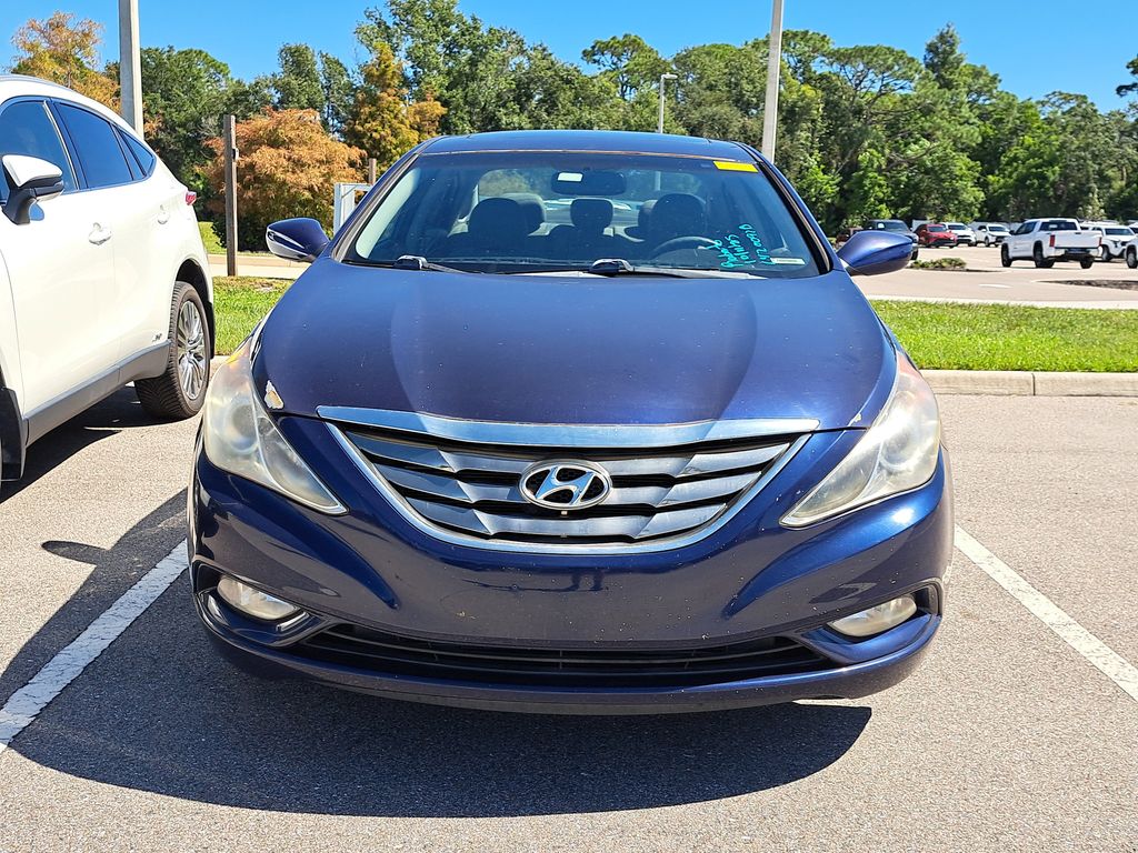 2011 Hyundai Sonata SE photo 3