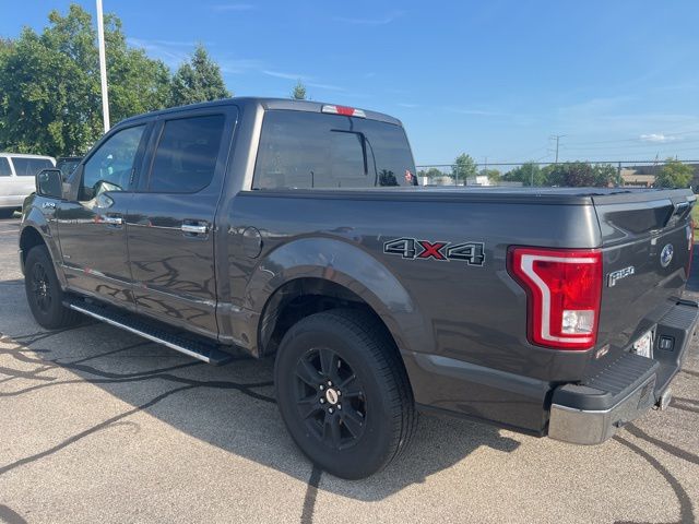 2015 Ford F-150 XLT photo 4