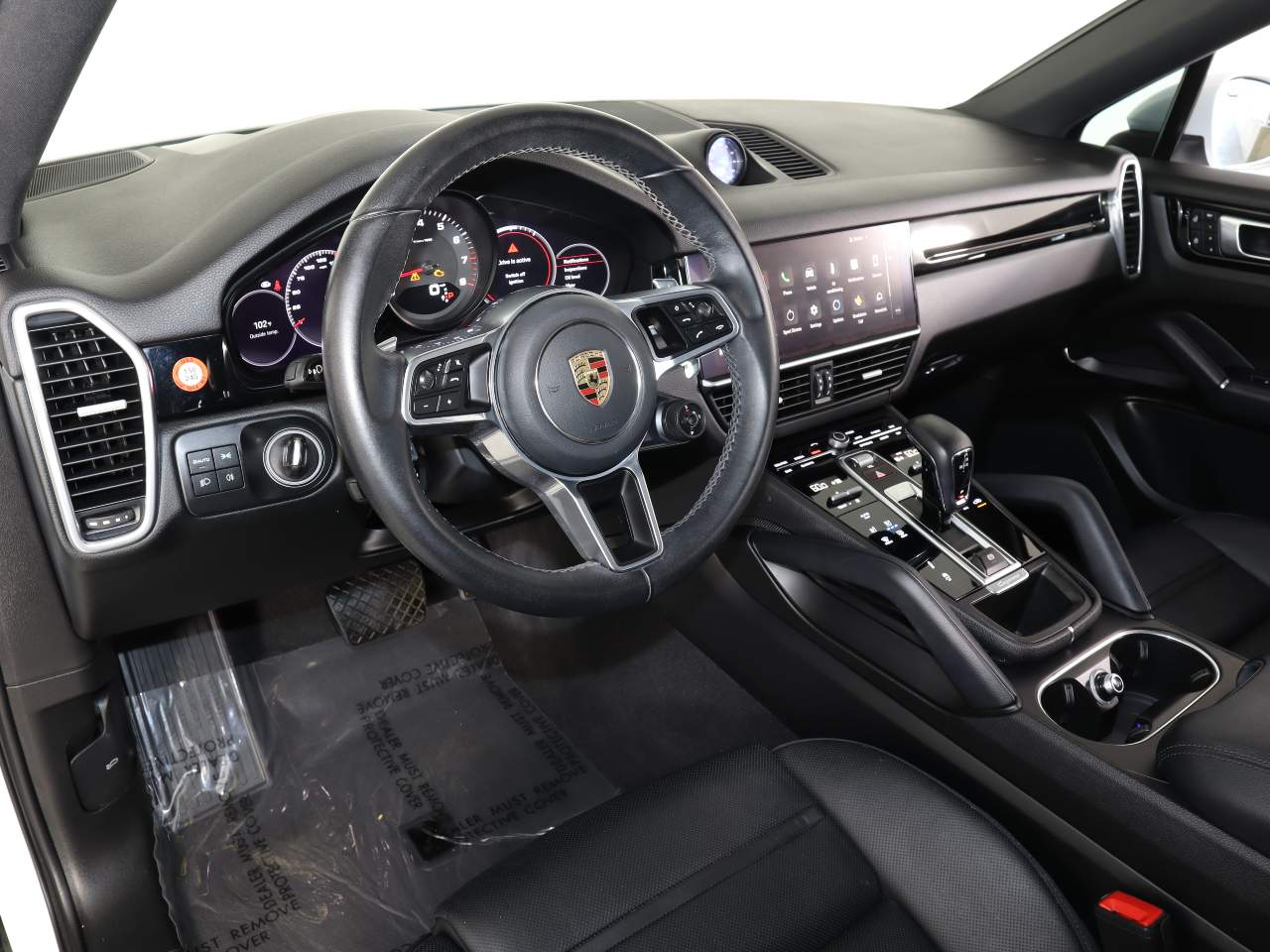 2023 Porsche Cayenne Coupe photo 4