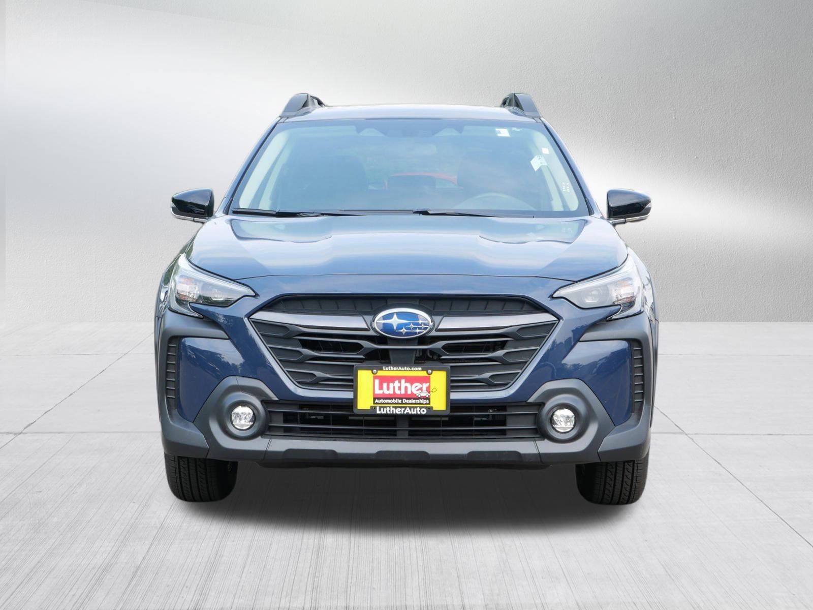 2025 Subaru Outback Premium photo 2