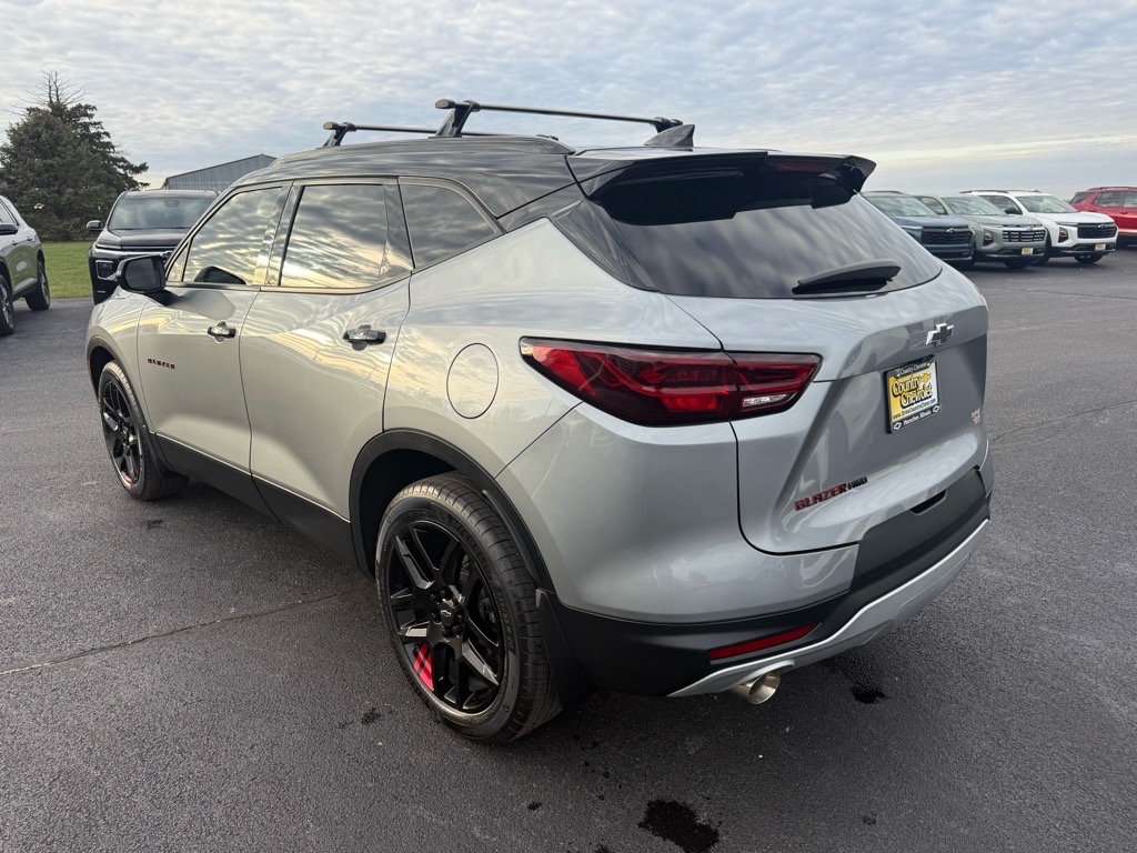 2023 Chevrolet Blazer 3LT photo 3