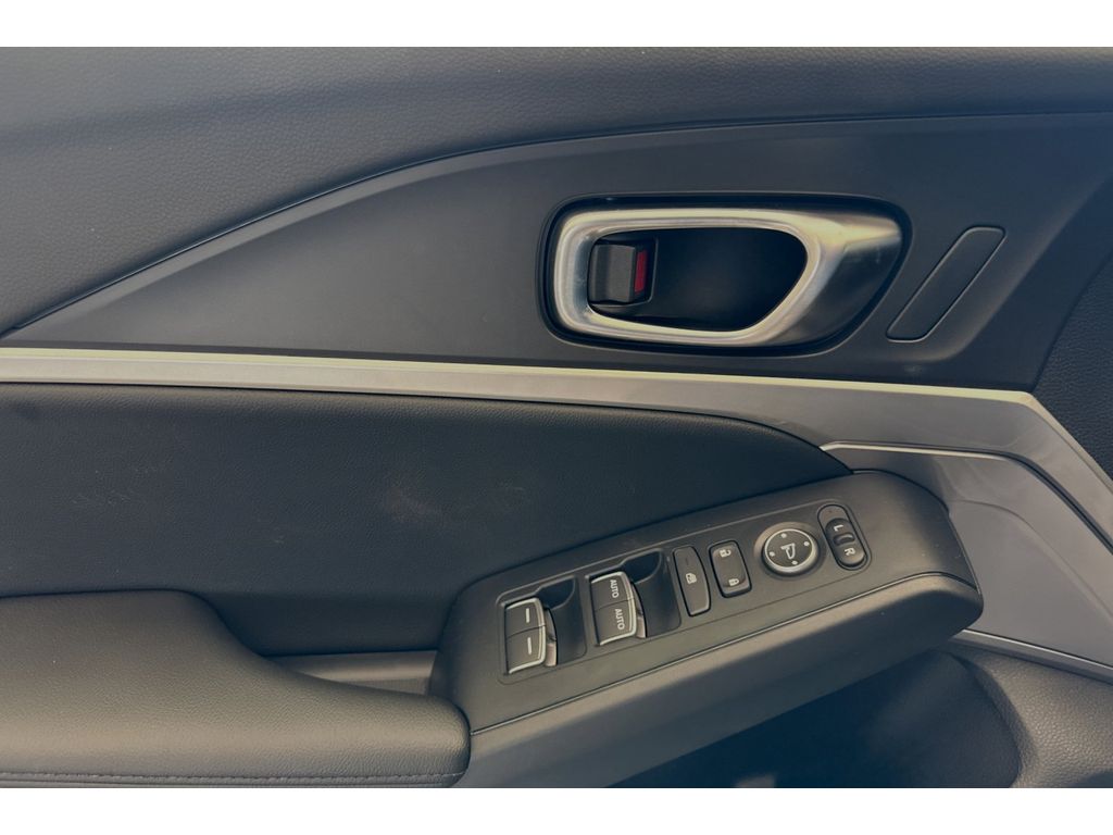 2025 Acura Integra Base photo 8
