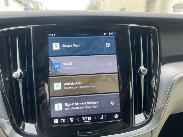 2024 Volvo S60 B5 Core photo 33