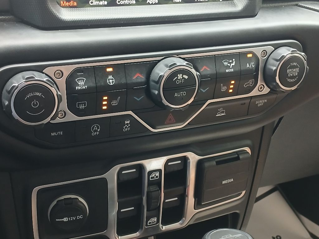 2022 Jeep Gladiator Rubicon photo 19