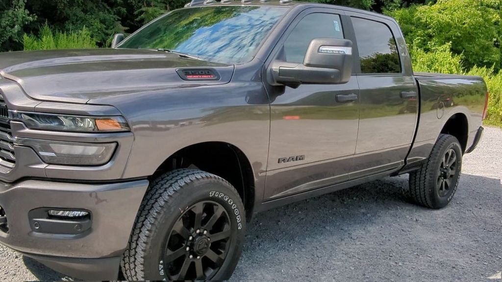 2025 Ram 3500 Big Horn photo 4