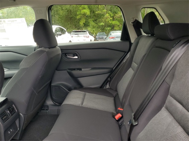 2026 Nissan Rogue SV photo 21