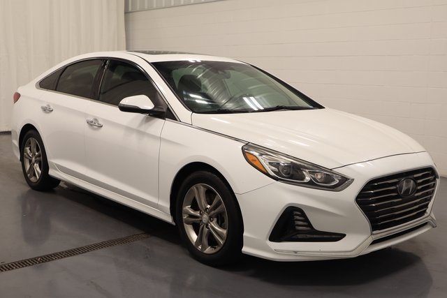 2018 Hyundai Sonata Limited photo 2