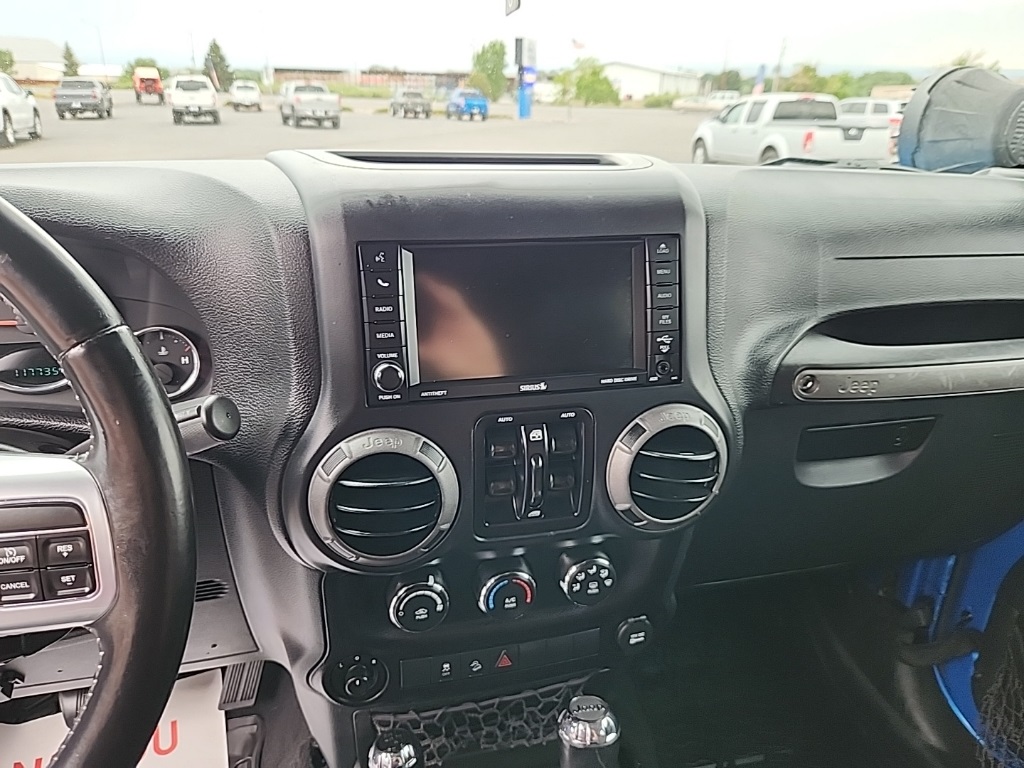 2016 Jeep Wrangler Unlimited Freedom photo 22