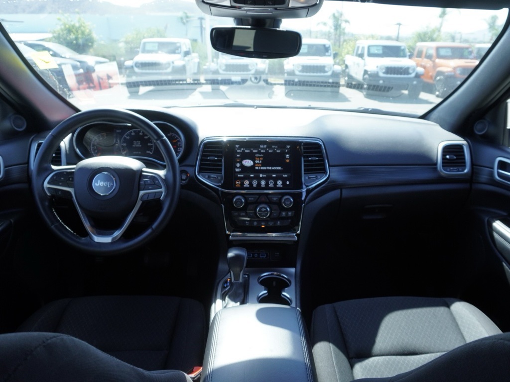 2022 Jeep Grand Cherokee Laredo E photo 24