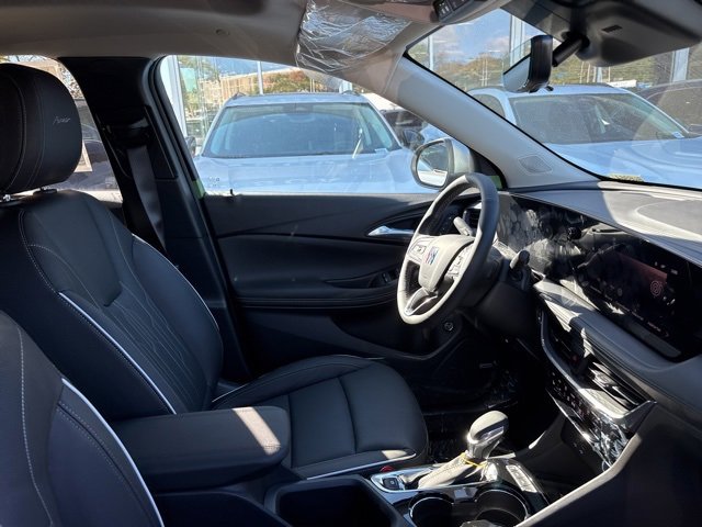 2026 Buick Encore GX Avenir photo 24