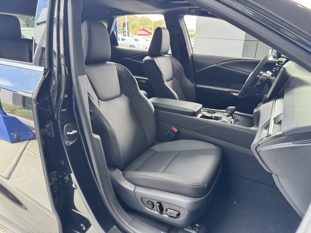 2025 Lexus RX 350 F SPORT photo 10