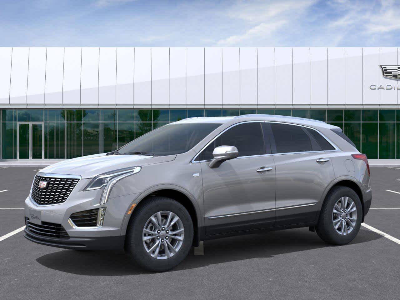 2026 Cadillac XT5 Luxury photo 2