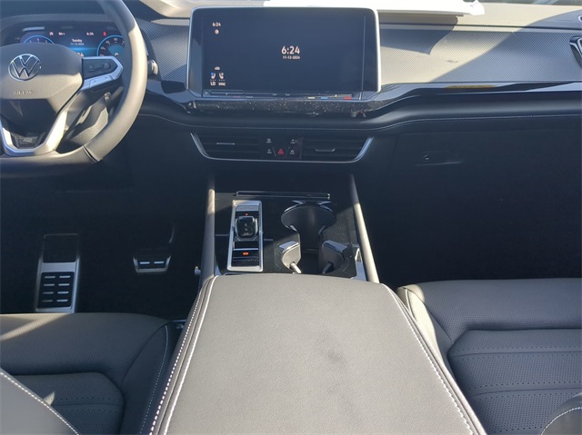 2025 Volkswagen Atlas Cross Sport SEL R-Line photo 9
