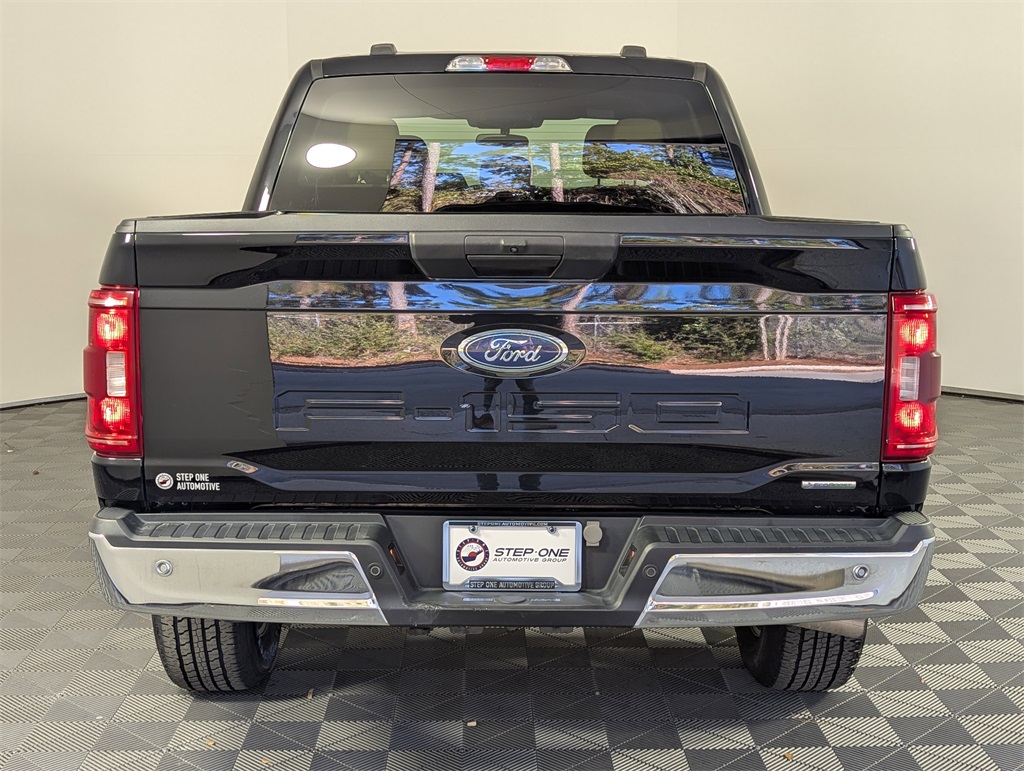 2023 Ford F-150 XLT photo 4