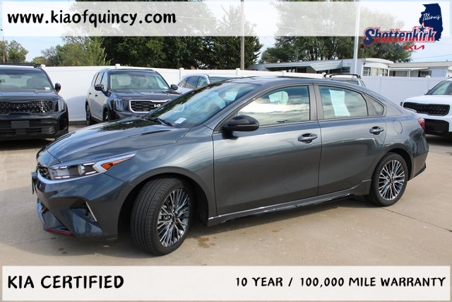 2024 Kia Forte GT-Line photo 2