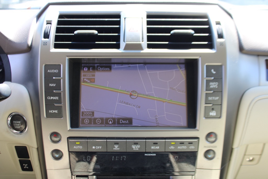2017 Lexus GX 460 photo 12