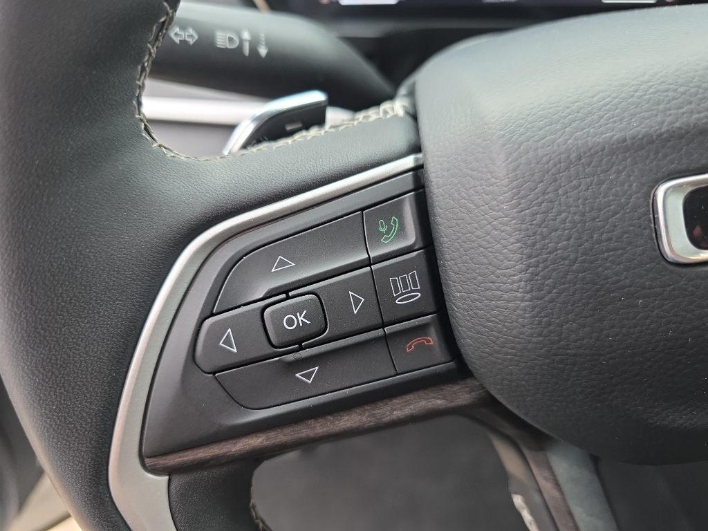 2023 Jeep Grand Cherokee Limited photo 16