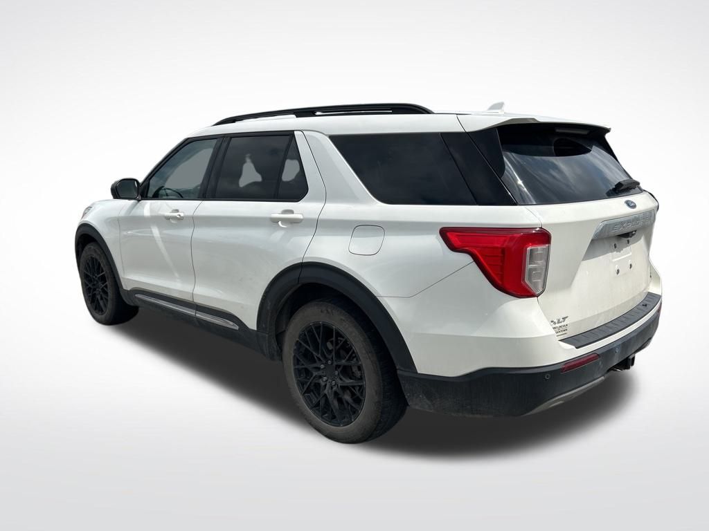 2020 Ford Explorer XLT photo 3