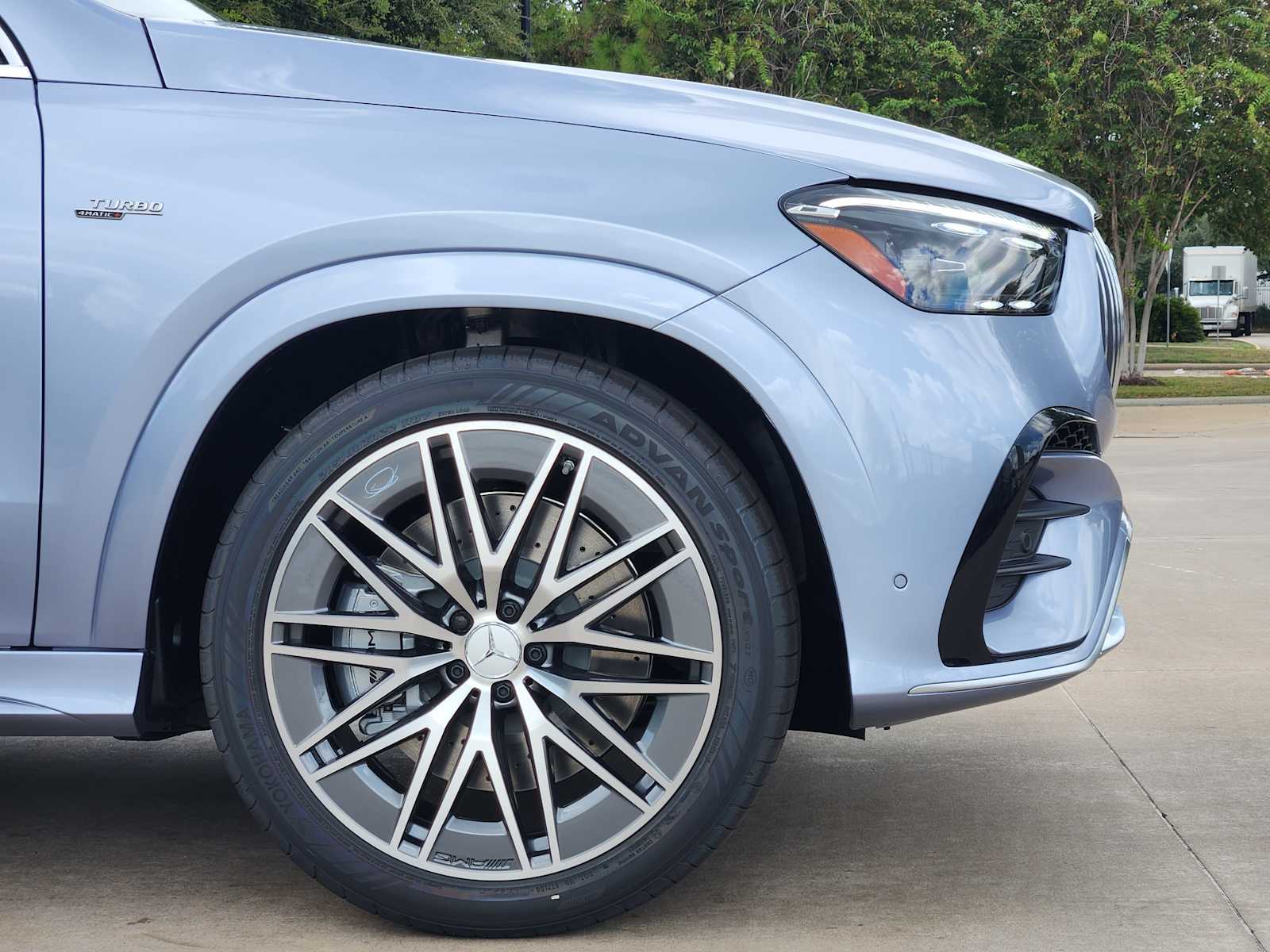 2026 Mercedes Benz GLE AMG 53 4MATIC photo 5