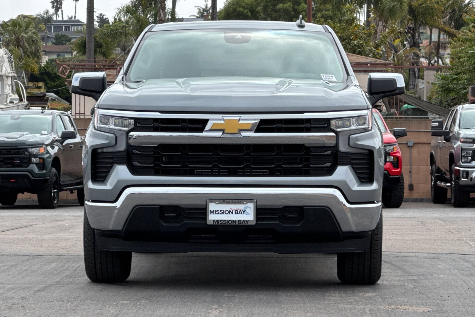 2025 Chevrolet Silverado 1500 photo 9