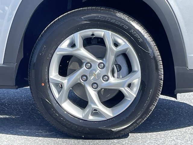 2026 Chevrolet Trax LS photo 7