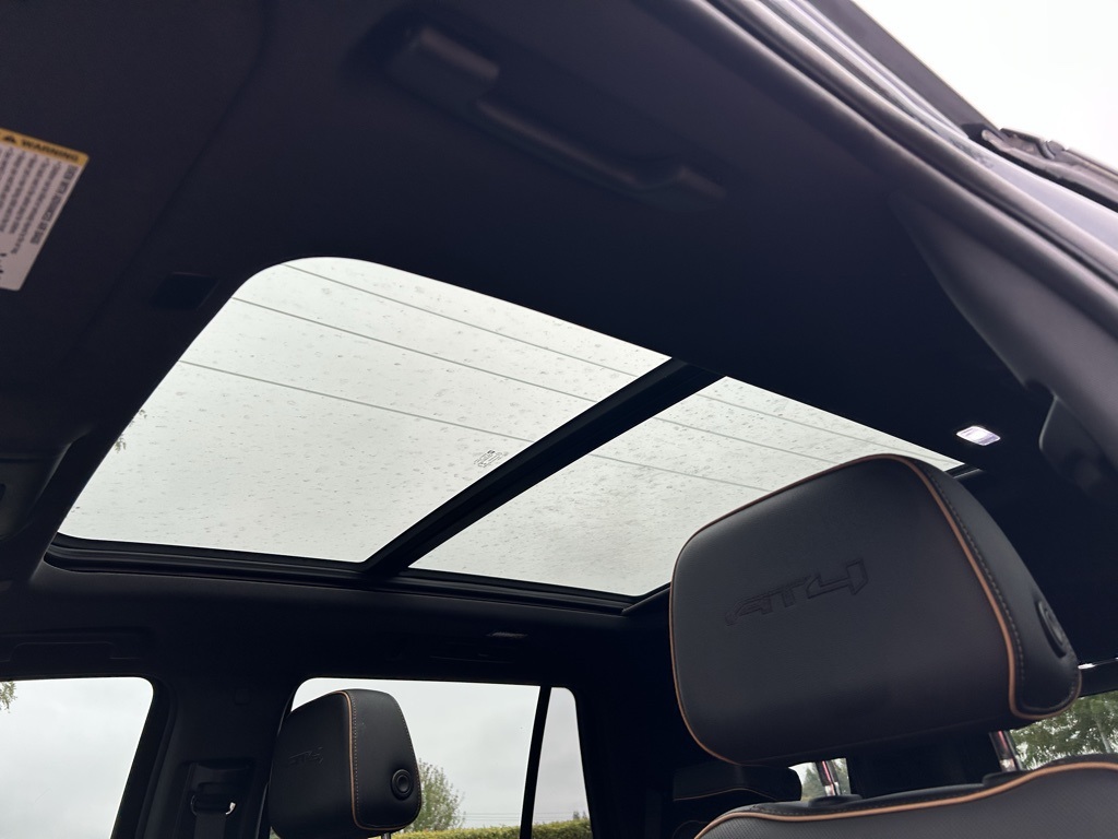 2021 Gmc Yukon AT4 photo 22