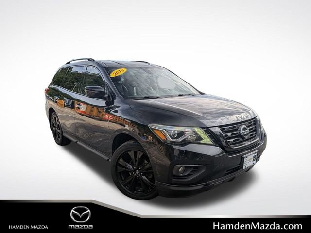2018 Nissan Pathfinder SL's photo