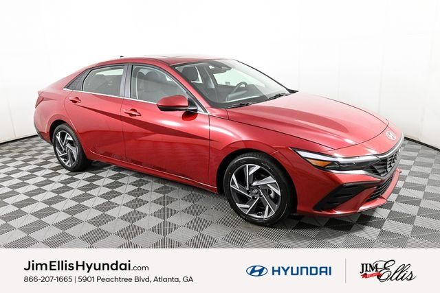 2025 Hyundai Elantra SEL's photo