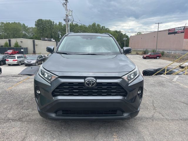 2020 Toyota RAV4 XLE Premium photo 2