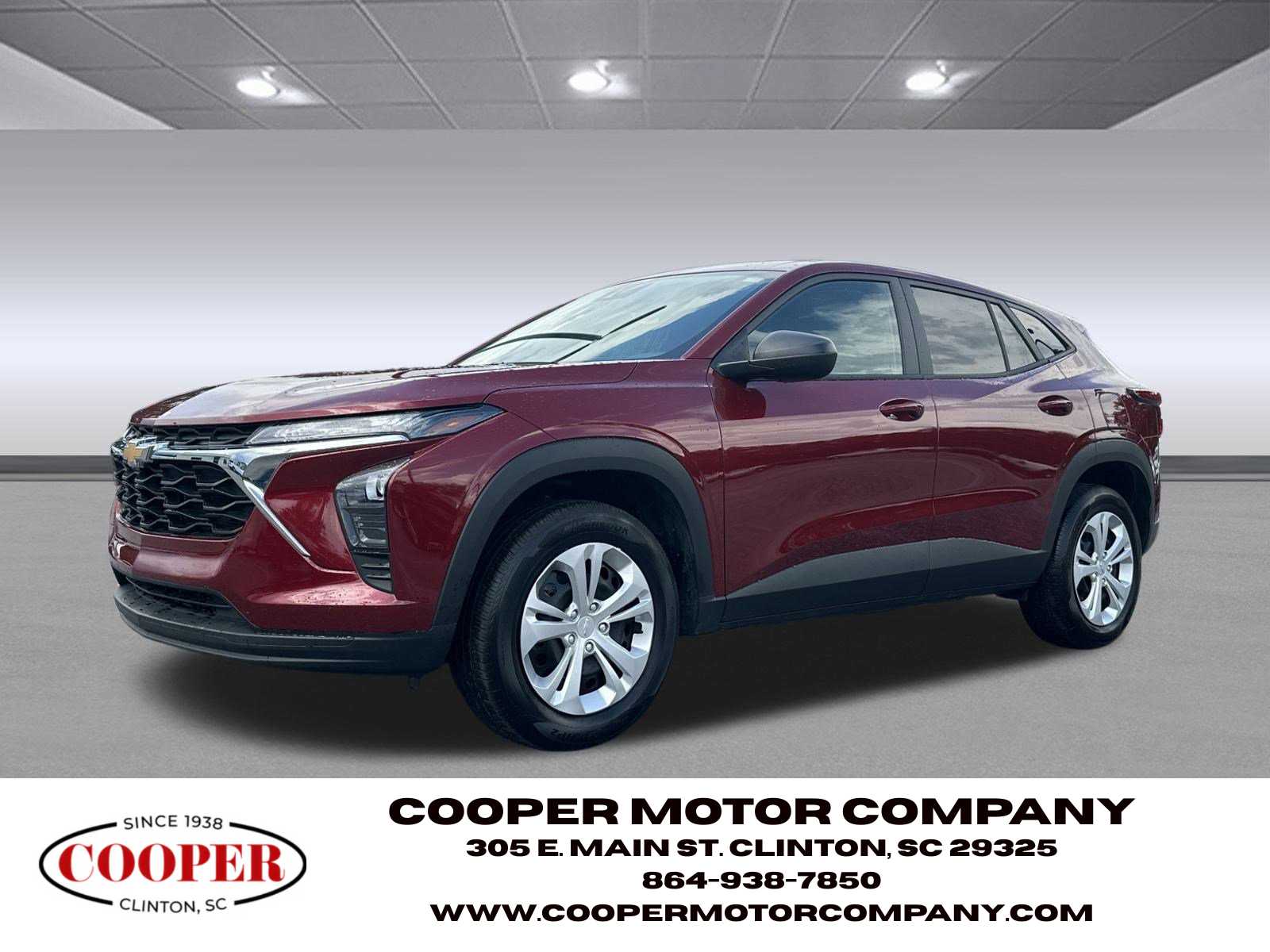 2025 Chevrolet Trax LS photo 3
