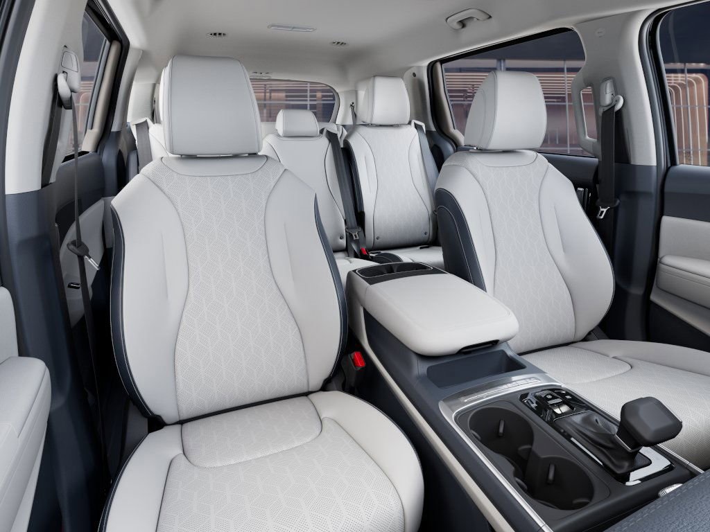 2025 Kia Carnival EX photo 15