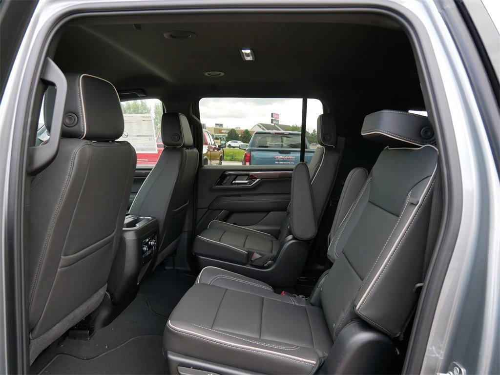 2025 Gmc Yukon XL photo 6