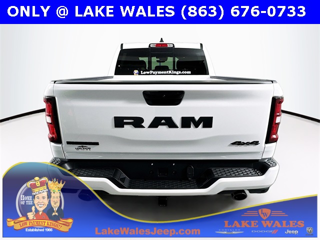 2025 Ram 1500 Big Horn Night Edition photo 4