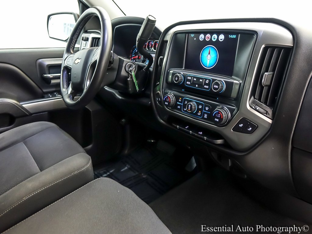 2018 Chevrolet Silverado 1500 LT photo 21